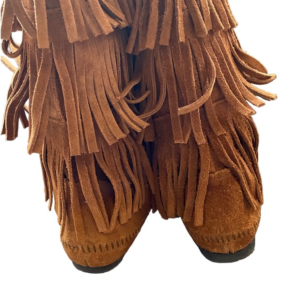 Minnetonka brown suede fringe three row tassel boot moccasin - Picture 12 of 15